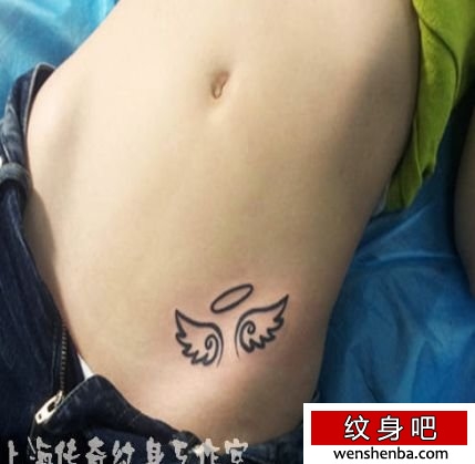 腹部纹身