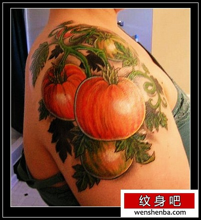 肩膀西红柿纹身