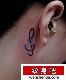 颈部纹身