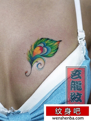 胸部纹身