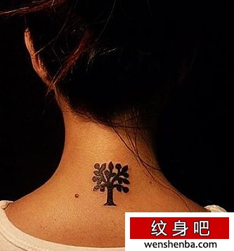 图腾纹身颈部图腾树纹身