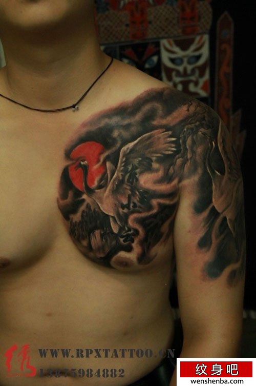 中国纹身的半胛仙鹤白鹤纹身