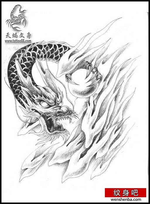 一枚帅气时尚的龙头纹身手稿
