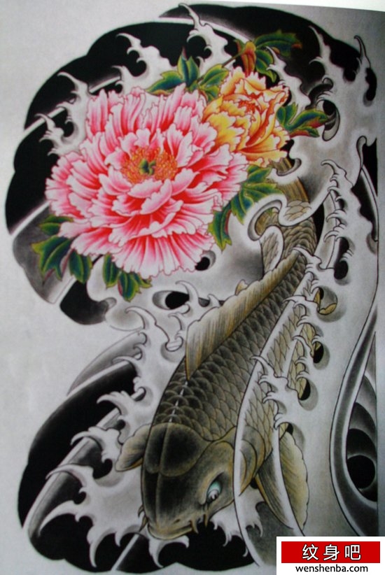 来自中国的传统半胛喜庆鲤鱼牡丹纹身手稿分享