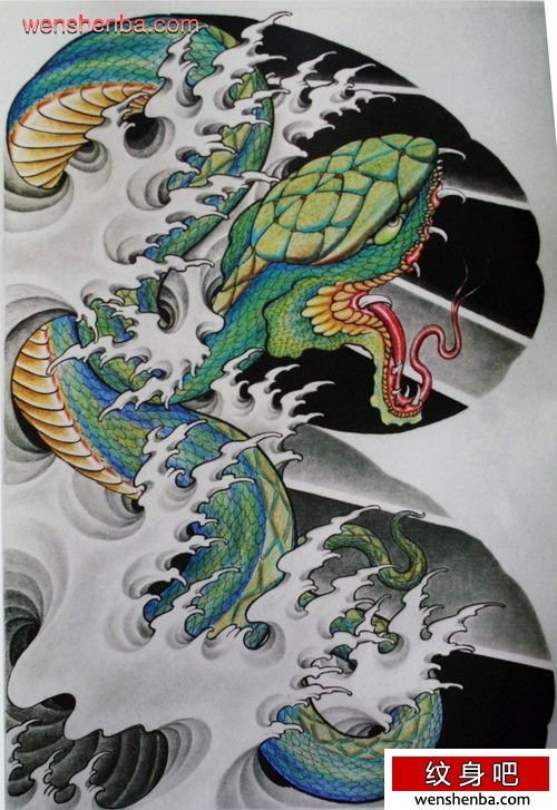推荐传统纹身之超酷的半胛蛇浪花纹身手稿分享