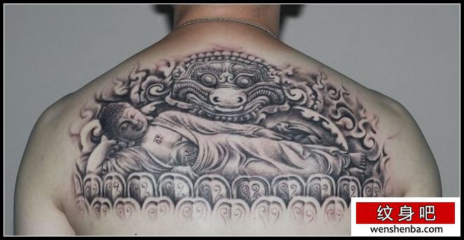 背部权威精致的一枚如来佛祖纹身