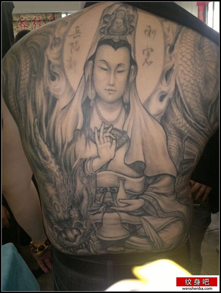 后背纹身帅气超酷才满背观音骑龙纹身（精品）