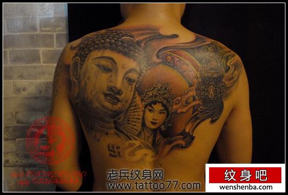 背部权威帅气的佛头花旦纹身