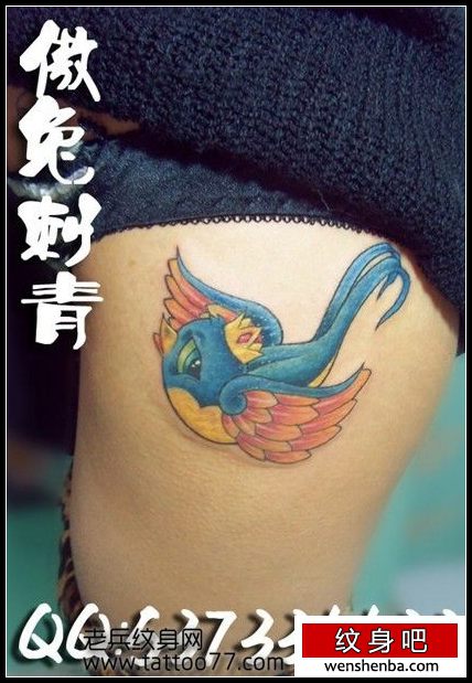女人喜欢的燕子纹身