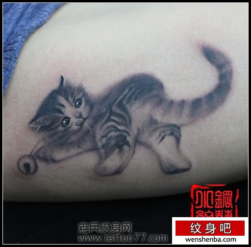 女人喜欢的可爱猫咪纹身