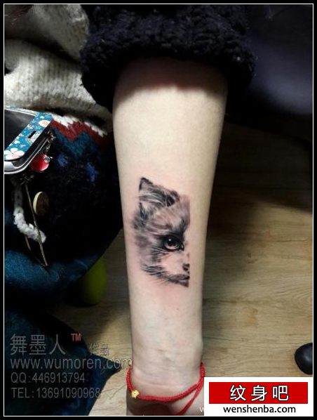 手臂可爱的小猫咪纹身