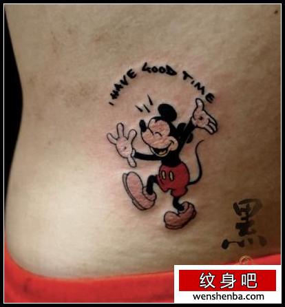 腰部可爱的卡通米老鼠纹身
