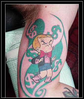 手臂内侧可爱的卡通人物纹身