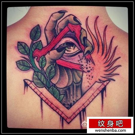 后背个性时髦的鬼手与上帝之眼纹身