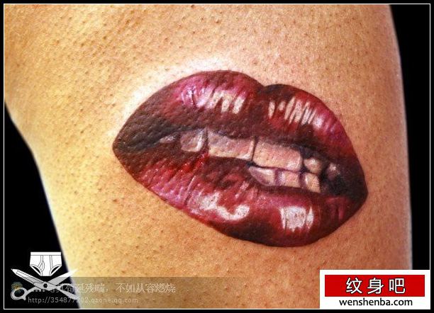 介绍一张漂亮唇印纹身