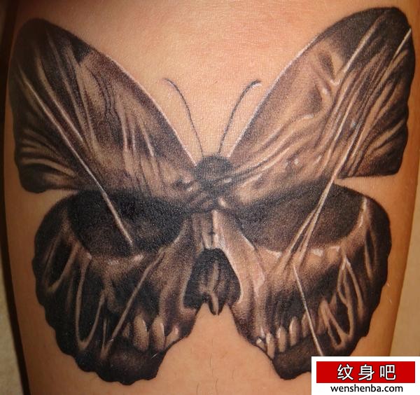 蝴蝶骷髅纹身