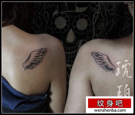 女人喜欢的可爱的小翅膀纹身