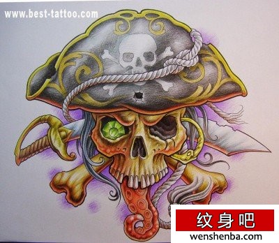 时髦时髦的一张海盗骷髅纹身