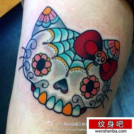 个性很帅的一张猫咪骷髅纹身
