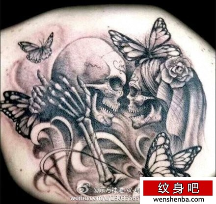 个性很帅的一张骷髅夫妻纹身