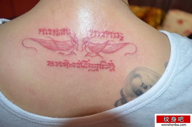 泰国人缘鸟纹身图片